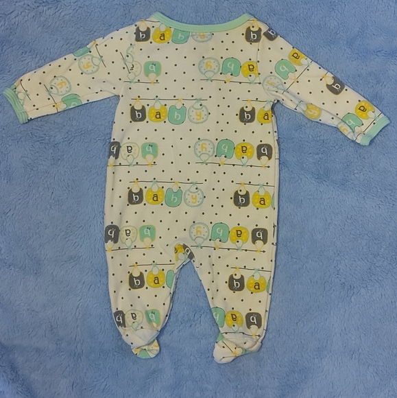 🎯 3 FOR $10🎯 Baby Footed Sleeper - Picture 2 of 3